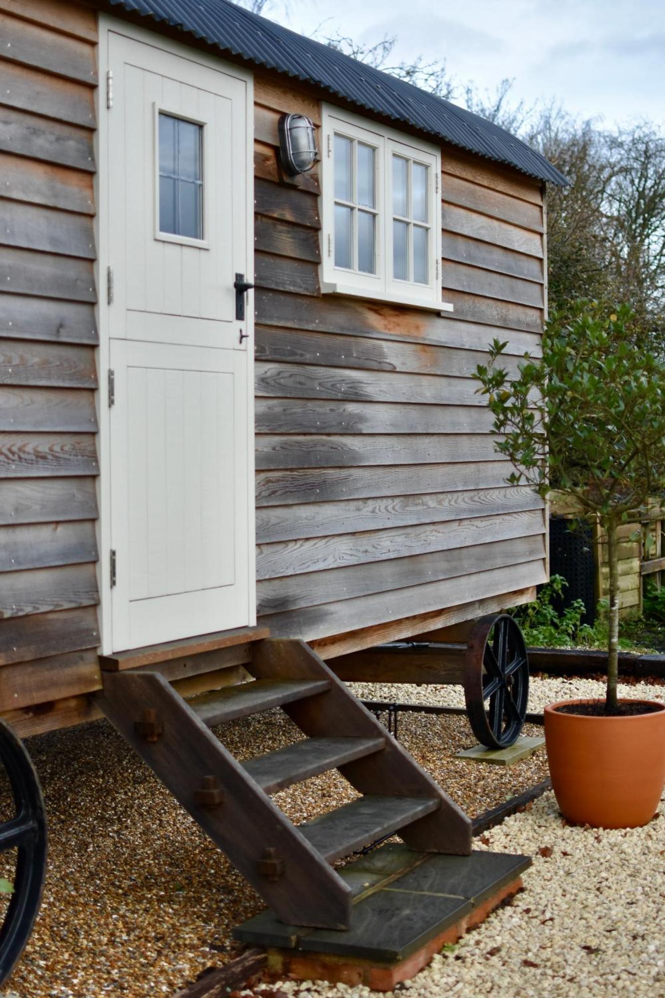 Apartamento The Deer Hut Burpham Exterior foto