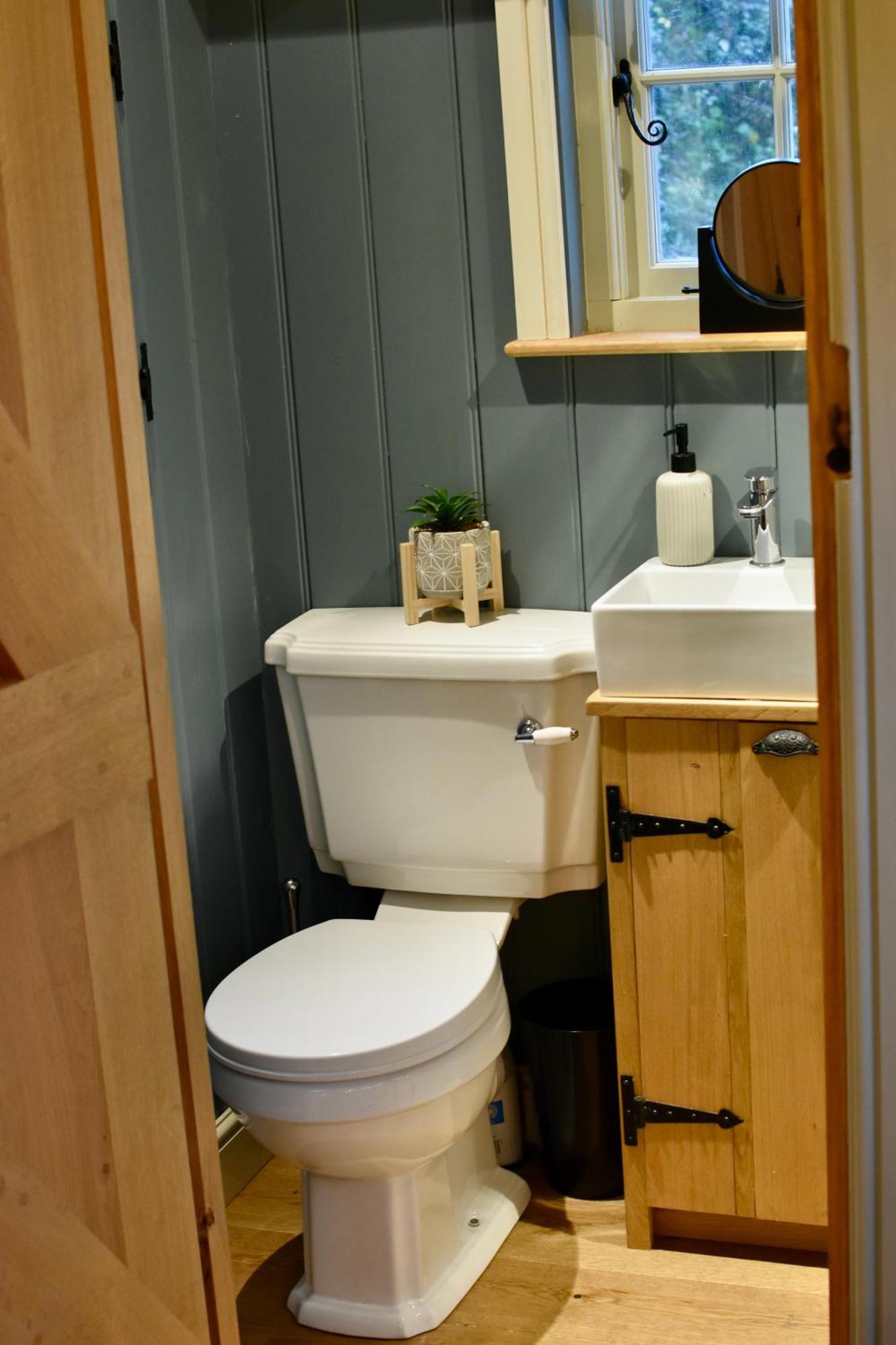 Apartamento The Deer Hut Burpham Exterior foto